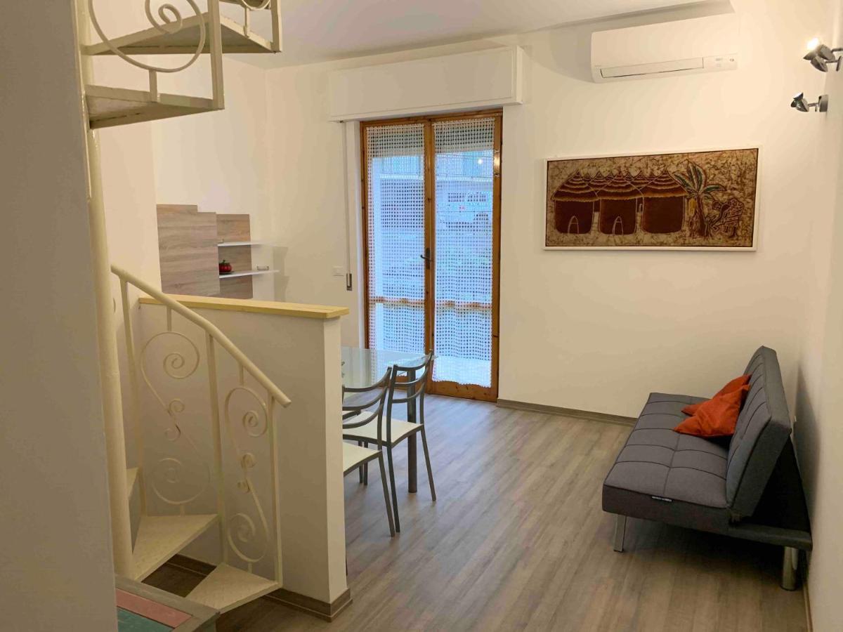 Residence Mare Verde Пьетра-Лигуре Экстерьер фото