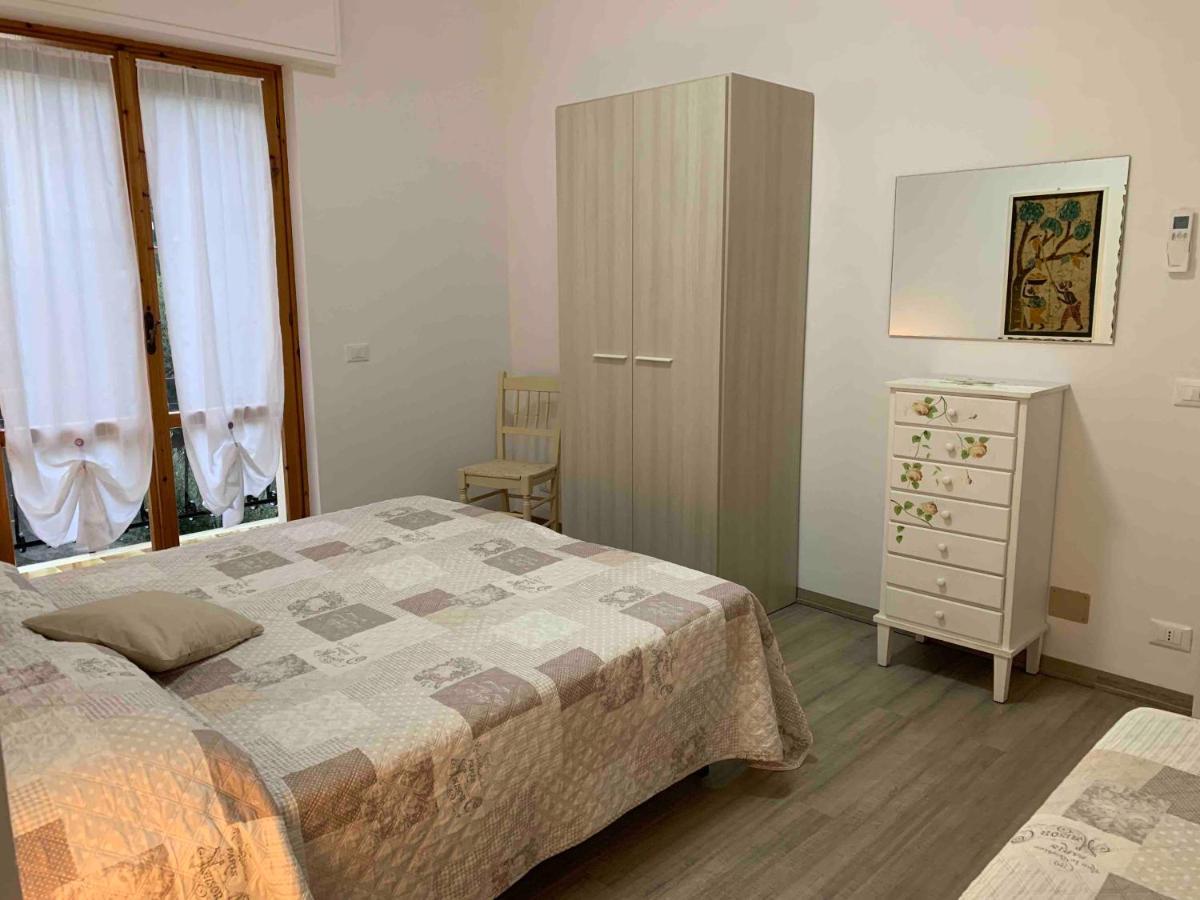 Residence Mare Verde Пьетра-Лигуре Экстерьер фото