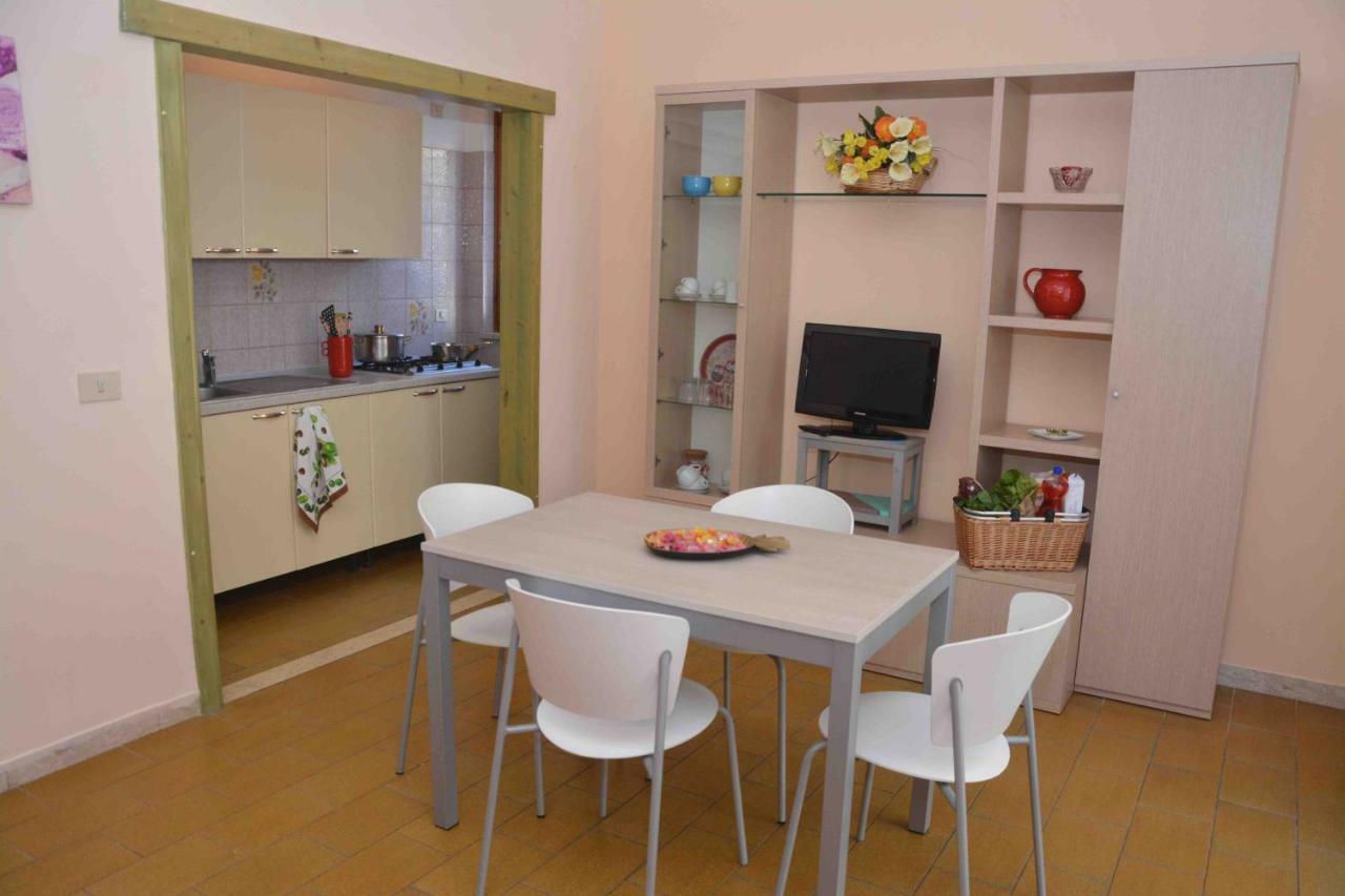 Residence Mare Verde Пьетра-Лигуре Экстерьер фото